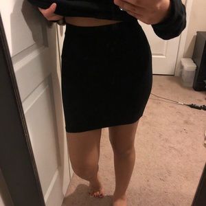 Black pencil skirt from H&M